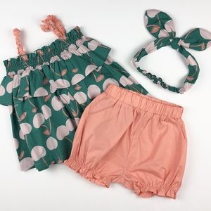 Toddler girl set of top, shorts and headband